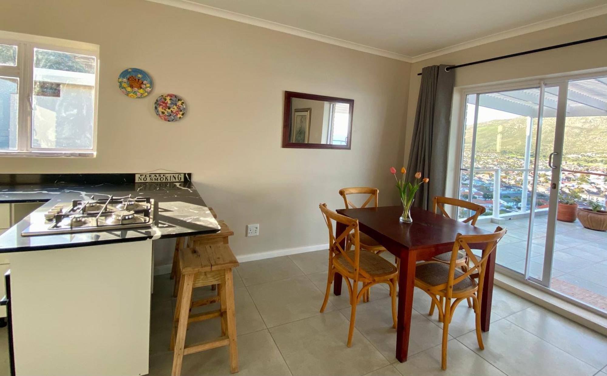 Watching Waves, Heron Chase Fish Hoek Exterior photo